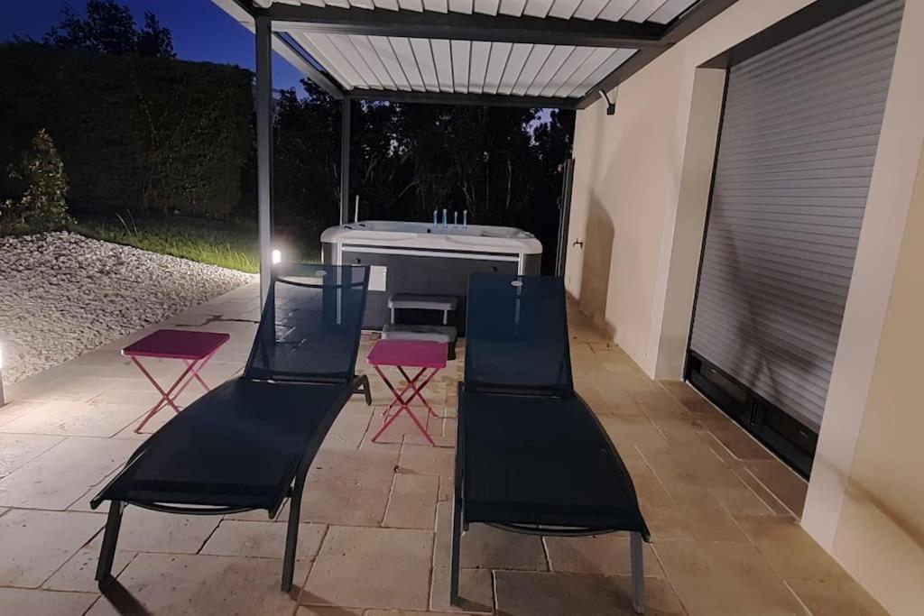 Villa Drome Jacuzzi La Maison D'A Cote Chatuzange-le-Goubet Kültér fotó